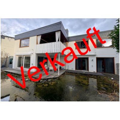 Gehobenes Einfamilienhaus mit Garten, Balkon und Garage in ruhiger Wohnlage von Neuwied-Niederbieber